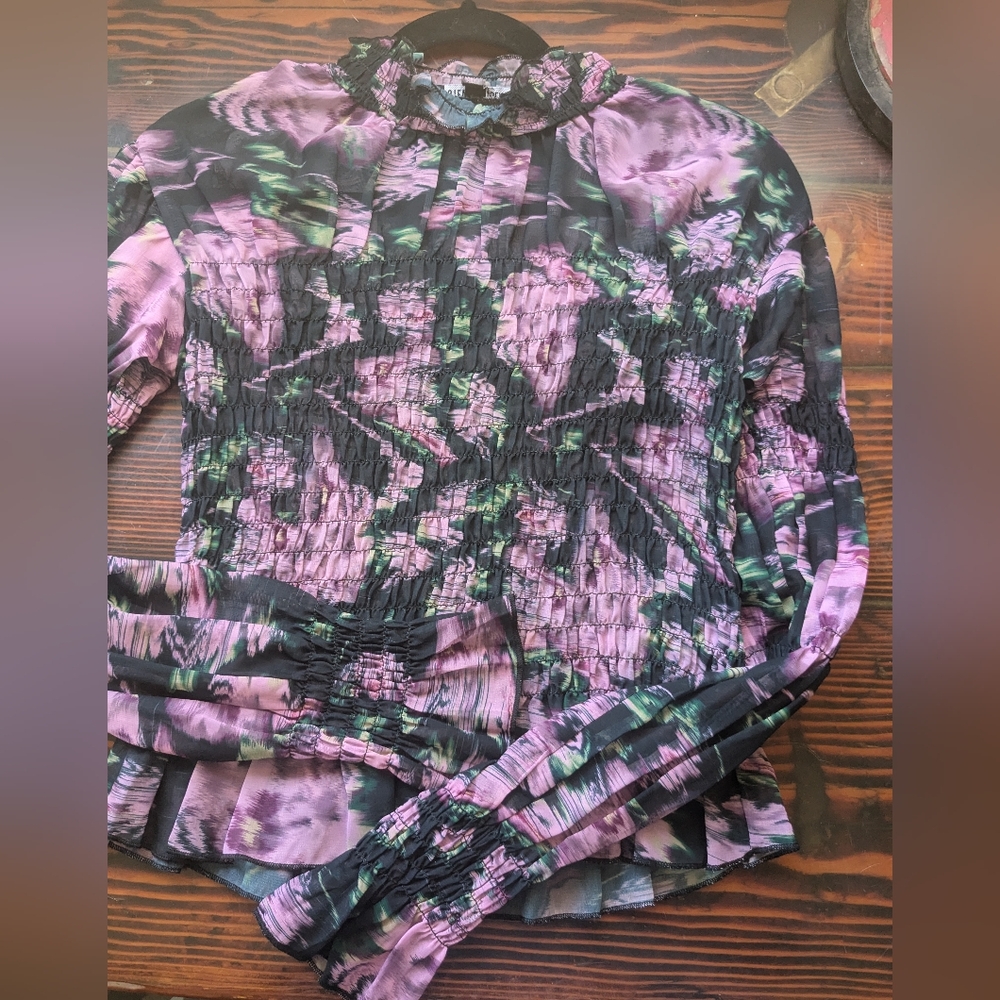 Steve Madden Sheer Ruched Floral Blouse – Size M